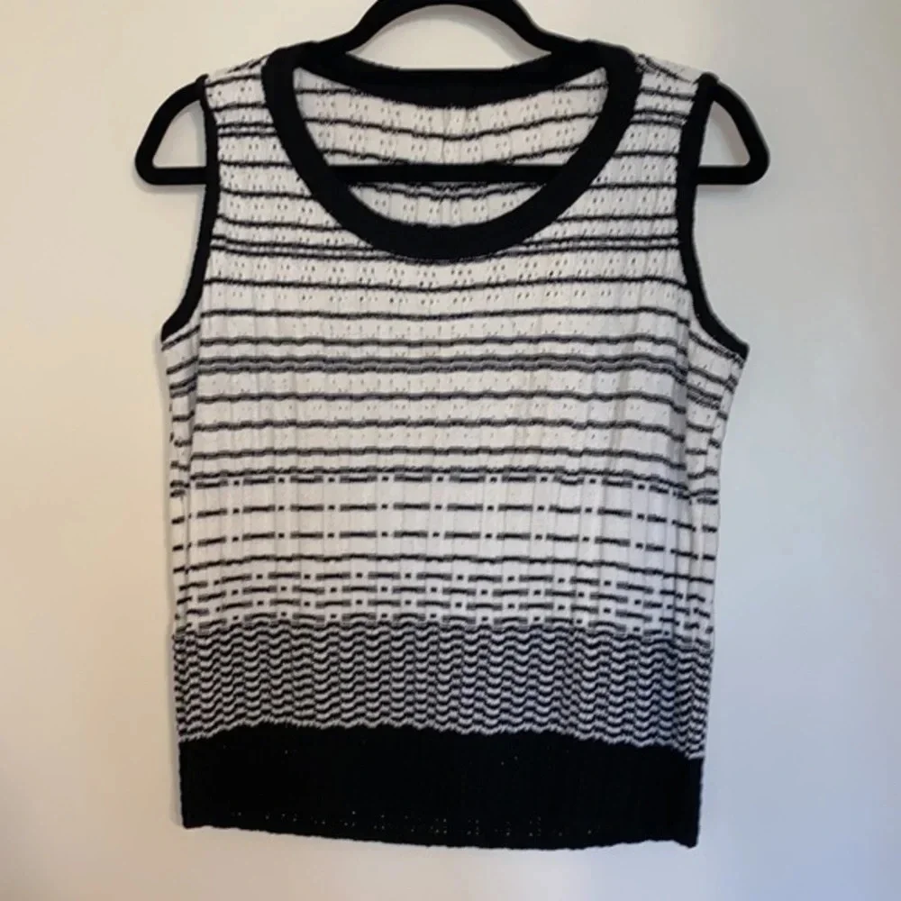 St John Knit Sweater Set (2pc)